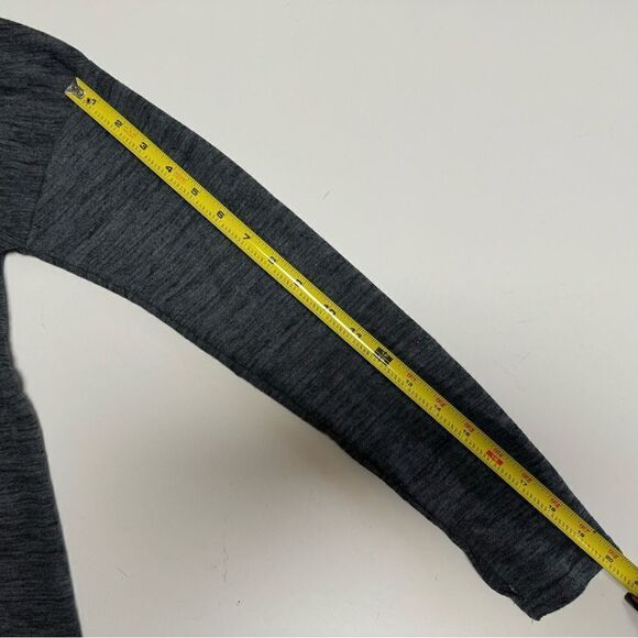 Danskin Now Women’s Heather Gray Long Sleeve Scoop Neck Shirt Sz S (4-6) - Picture 5 of 11